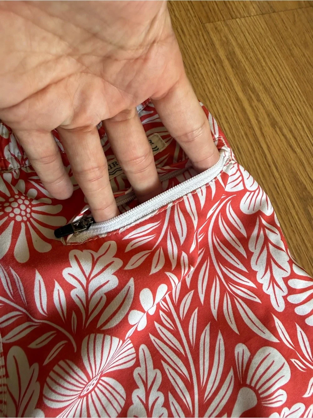 🟢3/$15 🌺 Fair Harbor Boys Size S Soft Floral Swim Shorts | Red White Hawaiian Pr
